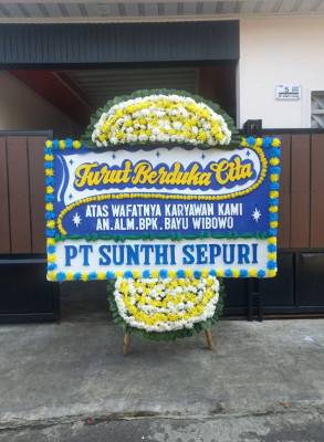 Papan Bunga Duka di Kramatwatu